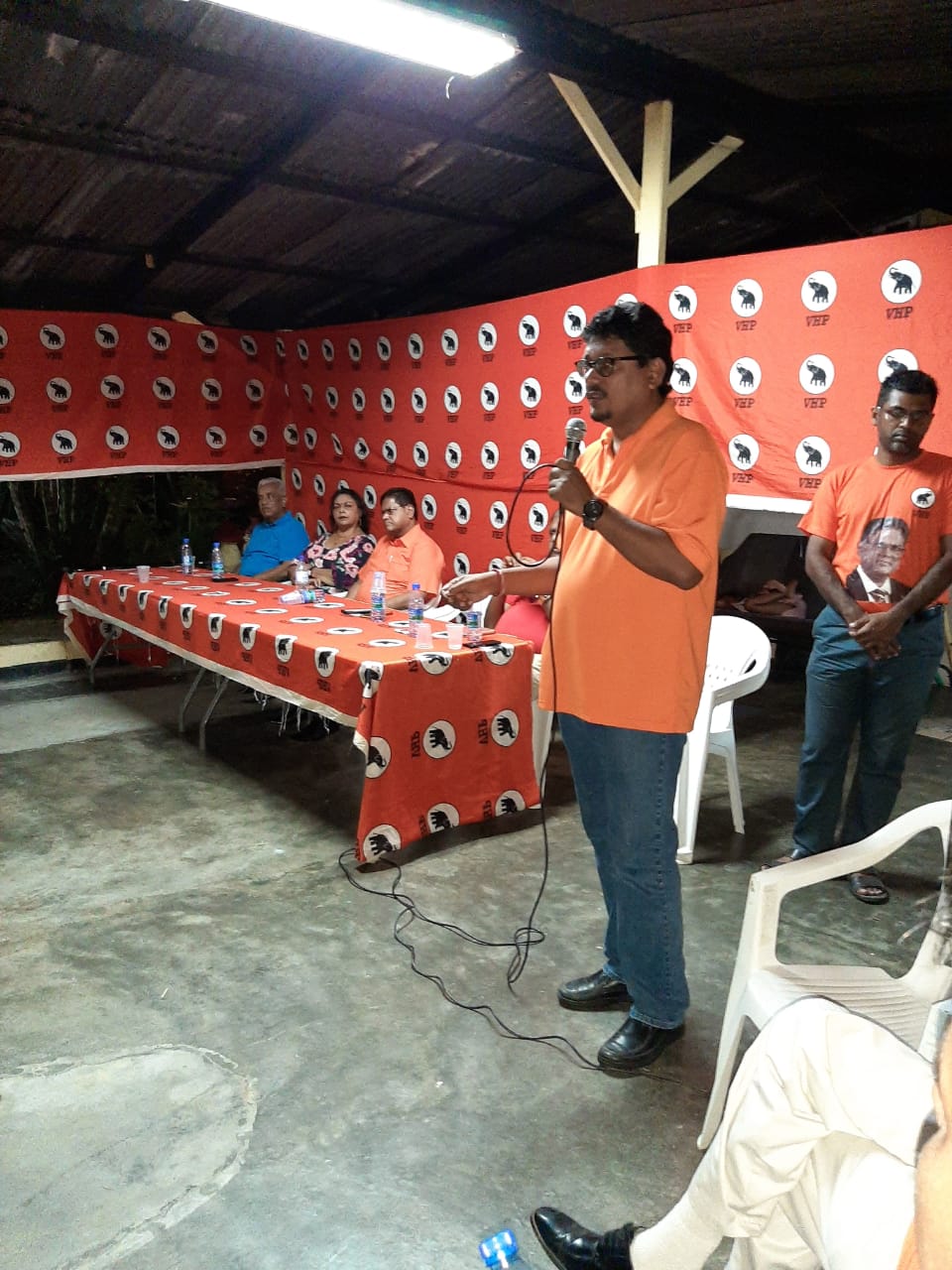 Ondro Oso meeting te Leiding 9A