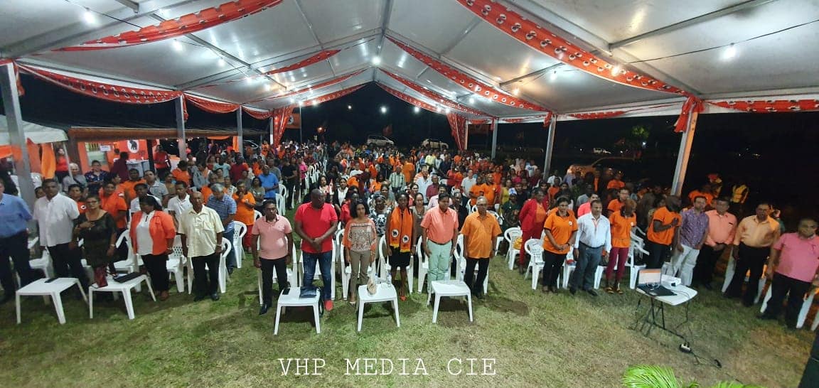 Jaarafsluitingsfeest  in het ressort Livorno