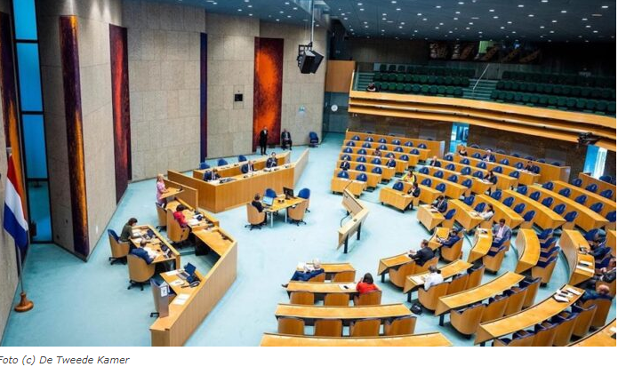 Nederlandse politiek reageert positief op gekozen president Santokhi