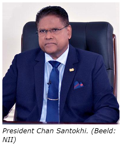 President Santokhi verscherpt Covid-maatregelen