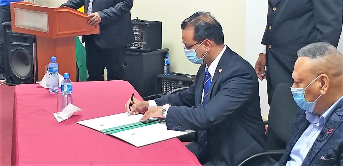 Riad Nurmohamed neemt roer over op OW